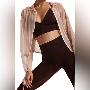 Sheer zip up